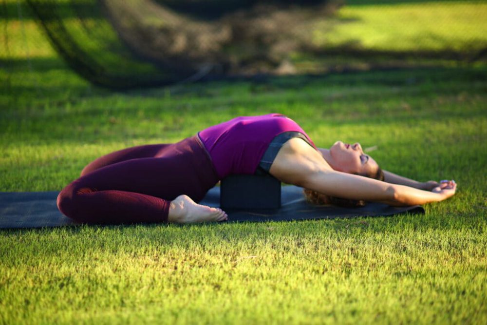 Six Yoga Poses to Help Your Golf Swing - WSJ